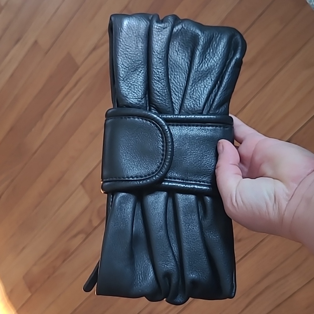 Banana Republic Leather Clutch